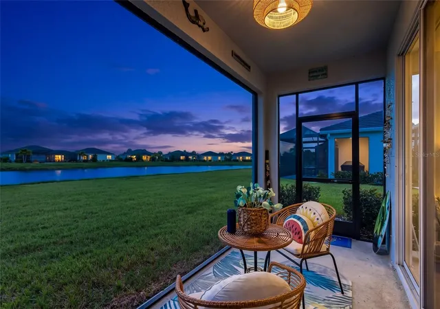 Photo 2 of Single family home for sale at 18349 Cropside Trl, Bradenton, FL 34211 | MLS# A4707326 | Listing updated on 2026-10-12