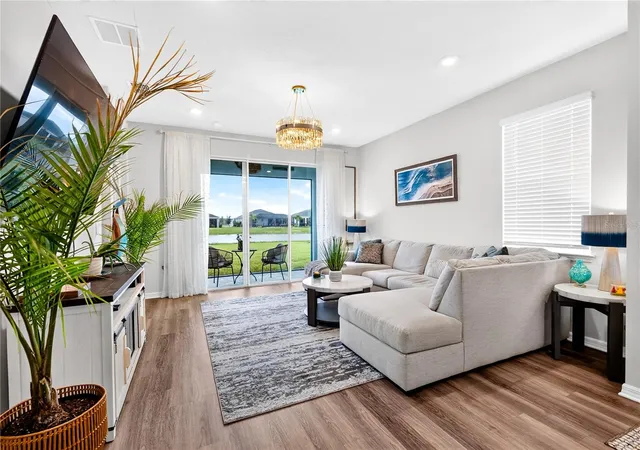 Photo 4 of House for sale at 18349 Cropside Trl, Bradenton, FL 34211 | MLS# A4707326 | Listing updated on 2026-10-12