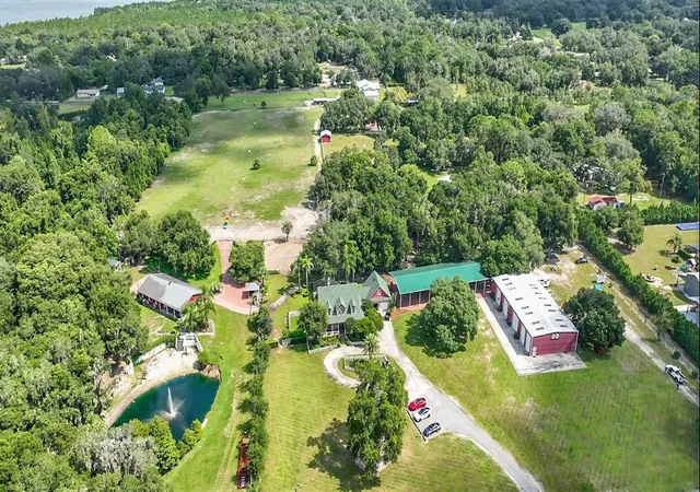 Photo 2 of Single family home for sale at 280 Campbell Ranch Run, Geneva, FL 32732 | MLS# O6444606 | Listing updated on 2026-10-02