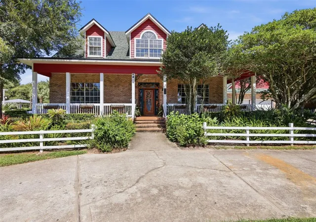 Photo 3 of Single family home for sale at 280 Campbell Ranch Run, Geneva, FL 32732 | MLS# O6444606 | Listing updated on 2026-10-02