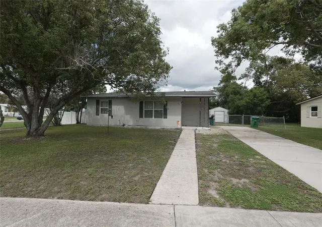 Photo 1 of Single family home for sale at 580 Merrimac St, Deltona, FL 32725 | MLS# O6444608 | Listing updated on 2026-09-25
