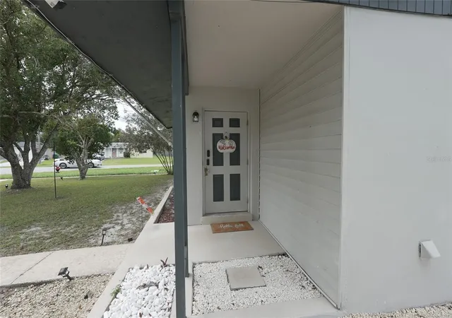 Photo 3 of Single family home for sale at 580 Merrimac St, Deltona, FL 32725 | MLS# O6444608 | Listing updated on 2026-09-25