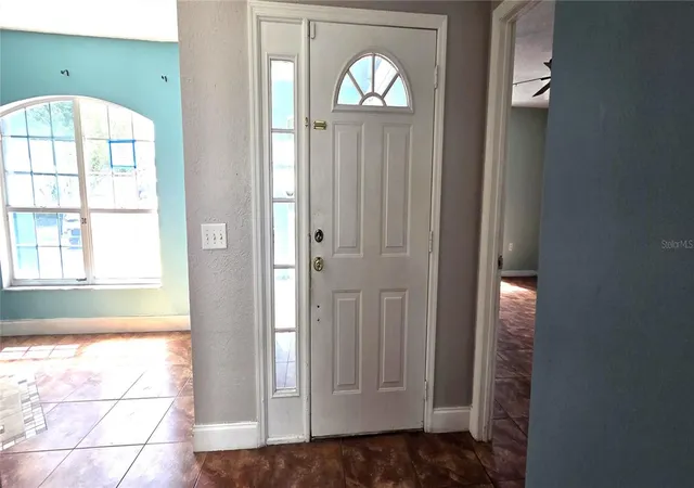 Photo 3 of Single family home for sale at 6012 Lake Ruth Dr E, Dundee, FL 33838 | MLS# L4965331 | Listing updated on 2026-10-01