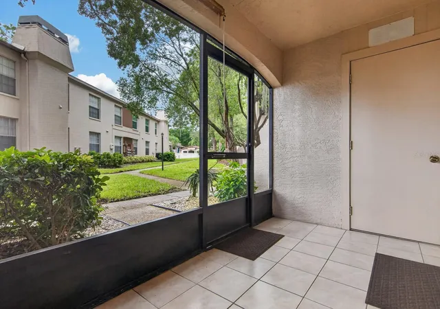 Listing Photo 5 - Condo for sale in building located at 2998 Bonaventure Cir, Palm Harbor, FL 34684 - Unit #104