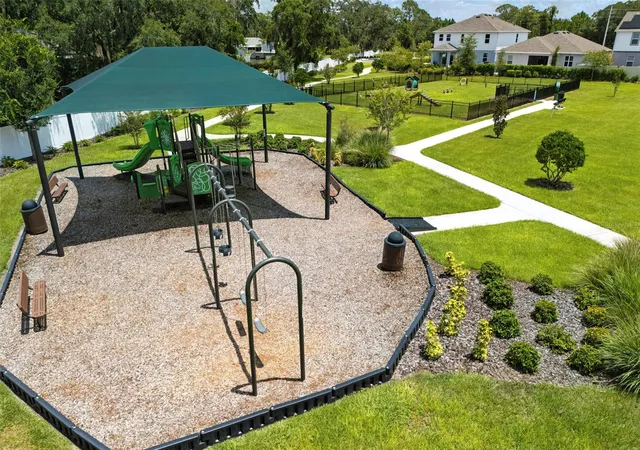 Photo 4 of Single family home for sale at 1999 Education St, Saint Cloud, FL 34771 | MLS# O6444617 | Listing updated on 2026-09-25