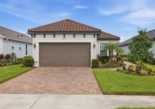 Photo 2 of Single family home for sale at 4270 Cairoli Ct, Zephyrhills, FL 33543 | MLS# TB8551968 | Listing updated on 2026-10-10