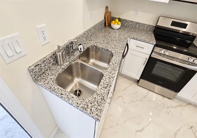Photo 3 of Single family home for sale at 3104 Gavin Ave, Lake Placid, FL 33852 | MLS# C7531192 | Listing updated on 2026-09-25