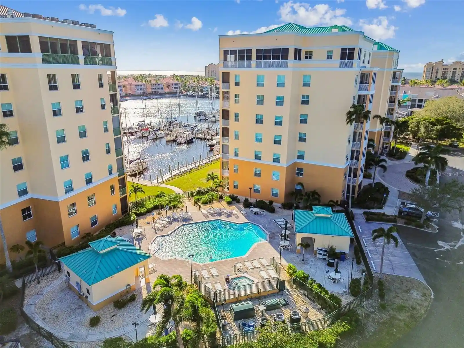 Listing Photo 2 - Condo for sale in 2060 Matecumbe Key Rd located at 2060 Matecumbe Key Rd, PUNTA GORDA, FL 33955 - Unit #2308