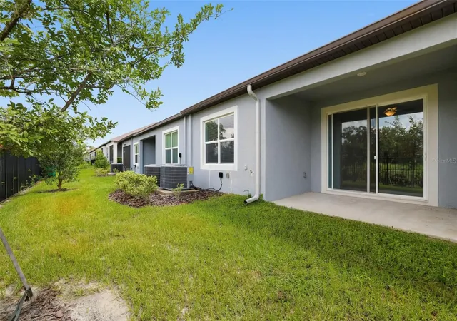 Photo 4 of House for sale at 6743 Ripple Pond Loop, Zephyrhills, FL 33541 | MLS# O6444622 | Listing updated on 2026-10-03