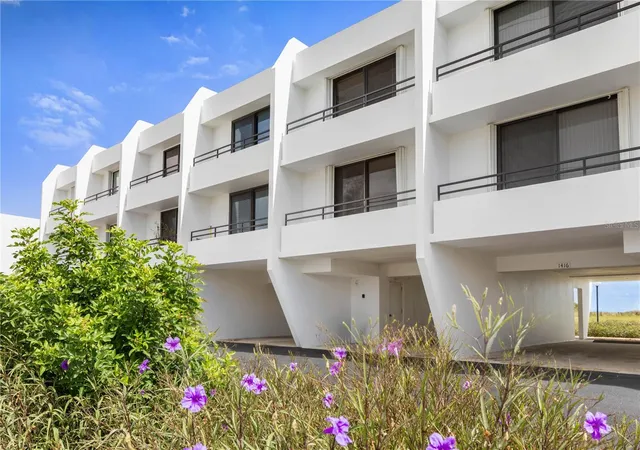 Townhouse for sale at 1418 N Central Ave, FLAGLER BEACH, FL 32136 | MLS# FC321688