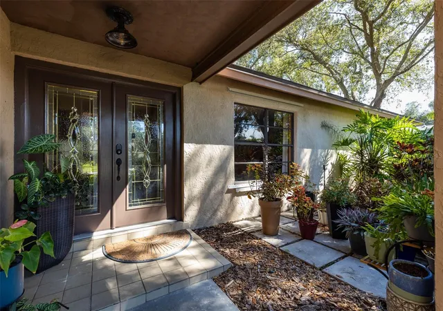 Photo 3 of Single family home for sale at 3011 Enisglen Dr, Palm Harbor, FL 34683 | MLS# TB8551976 | Listing updated on 2026-10-03