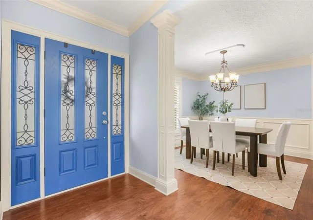 Photo 3 of Single family home for sale at 382 Forest Park Cir, Longwood, FL 32779 | MLS# O6444637 | Listing updated on 2026-10-01