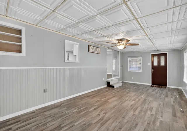 Photo 4 of Manufactured home for sale at 10438 SE 130th Place, Ocklawaha, FL 32179 | MLS# G5118246 | Listing updated on 2026-09-25