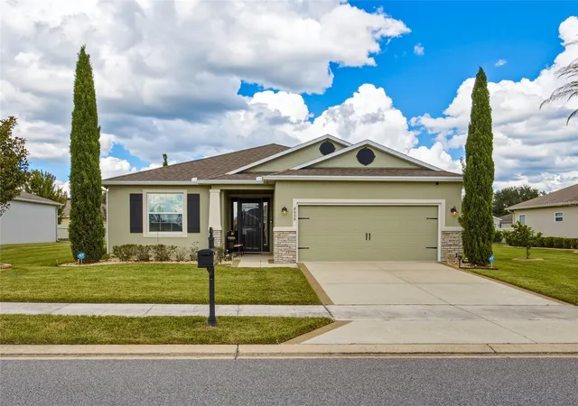 Single family home for sale at 6089 SW 90th Street, OCALA, FL 34476 | MLS# OM732863