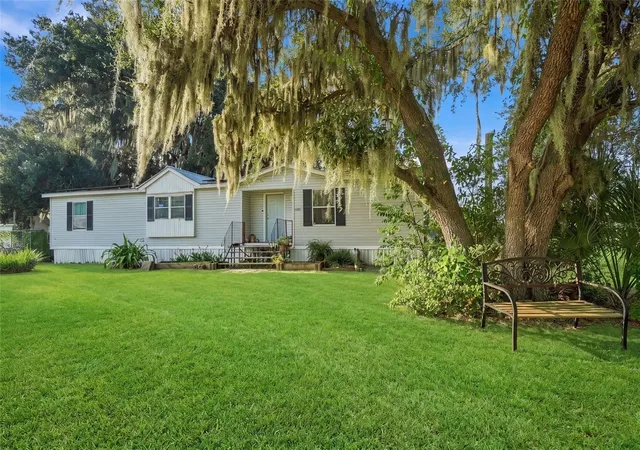 Photo 2 of Manufactured home for sale at 4870 Rustic Palm Ct, Mulberry, FL 33860 | MLS# TB8551993 | Listing updated on 2026-09-26
