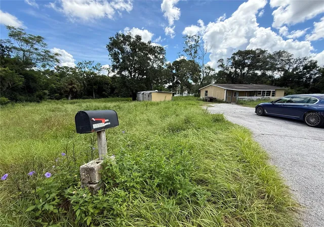 Photo 1 of Single family home for sale at 15308 Banjo Dr, Hudson, FL 34667 | MLS# W7889815 | Listing updated on 2026-10-07