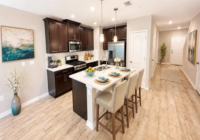 Photo 4 of Townhouse for sale at 302 Cedar Bark Ln, Sanford, FL 32771 | MLS# O6444650 | Listing updated on 2026-09-27