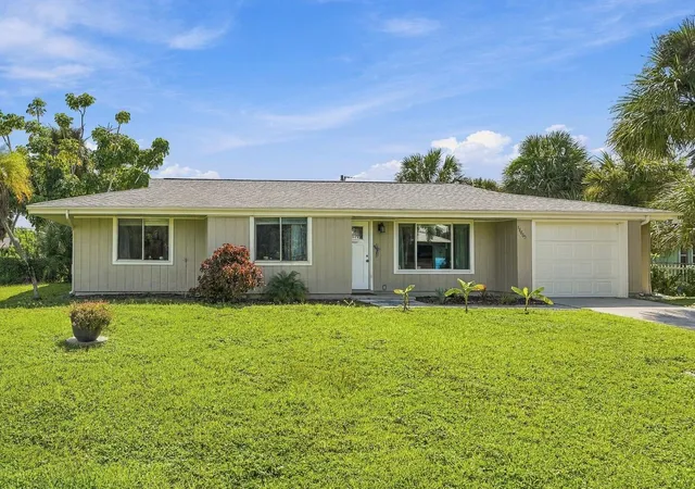 Photo 1 of Single family home for sale at 18663 Kerrville Cir, Port Charlotte, FL 33948 | MLS# D6148927 | Listing updated on 2026-10-02