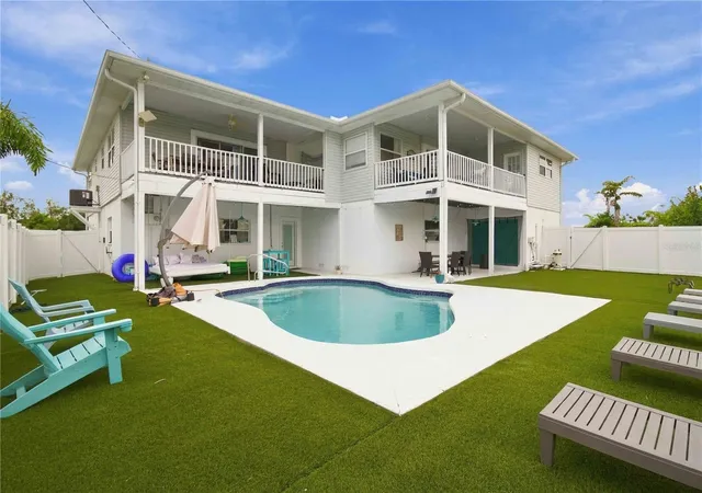 Photo 2 of Single family home for sale at 3711 118th Street W, Bradenton, FL 34210 | MLS# A4707347 | Listing updated on 2026-10-03
