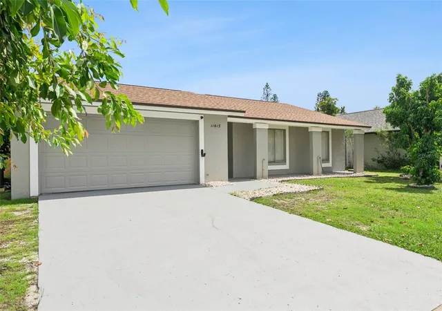 Photo 1 of Single family home for sale at 11415 Brithon Dr, Orlando, FL 32837 | MLS# O6444656 | Listing updated on 2026-10-10