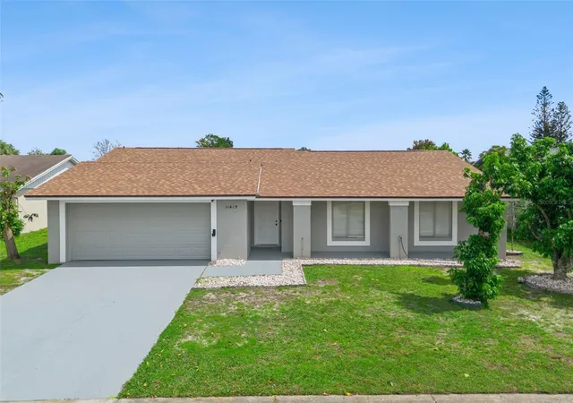 Photo 2 of Single family home for sale at 11415 Brithon Dr, Orlando, FL 32837 | MLS# O6444656 | Listing updated on 2026-10-10
