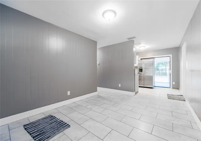 Photo 2 of Single family home for sale at 1026 Canal Dr W, Lakeland, FL 33801 | MLS# L4965336 | Listing updated on 2026-09-29