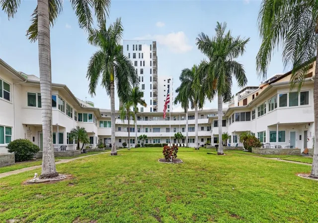 Photo 1 of Condo for sale at 491 1st Street S #315, Saint Petersburg, FL 33701 | MLS# TB8552007 | Listing updated on 2026-09-28
