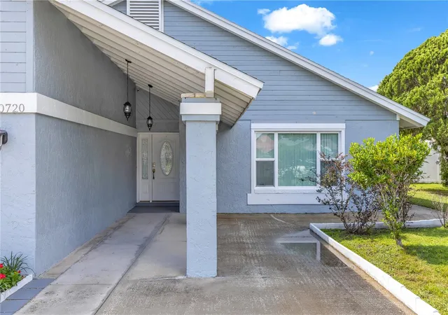 Photo 2 of Single family home for sale at 20720 Marlin St, Orlando, FL 32833 | MLS# O6444658 | Listing updated on 2026-10-01