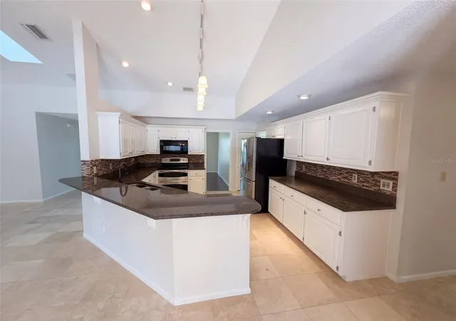Photo 1 of Single family home for sale at 3339 Paisley Cir, Orlando, FL 32817 | MLS# O6444663 | Listing updated on 2026-09-25