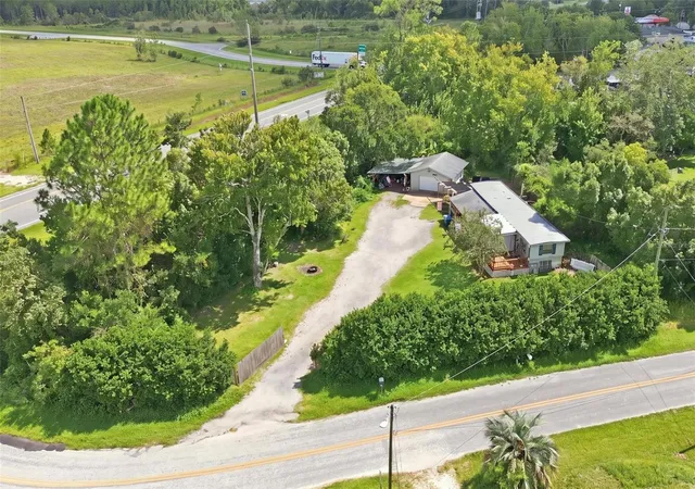 Photo 1 of Manufactured home for sale at 498 King Charles Cir, Deland, FL 32724 | MLS# V4951502 | Listing updated on 2026-09-25