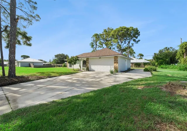 Single family home for sale at 664 25th Street SW, VERO BEACH, FL 32962 | MLS# O6444665 | Listing updated on 2026-10-08