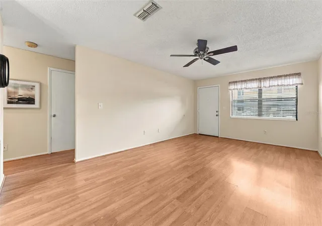Photo 3 of Condo for sale at 5971 Ter Park Dr N #108, Saint Petersburg, FL 33709 | MLS# TB8552015 | Listing updated on 2026-10-10