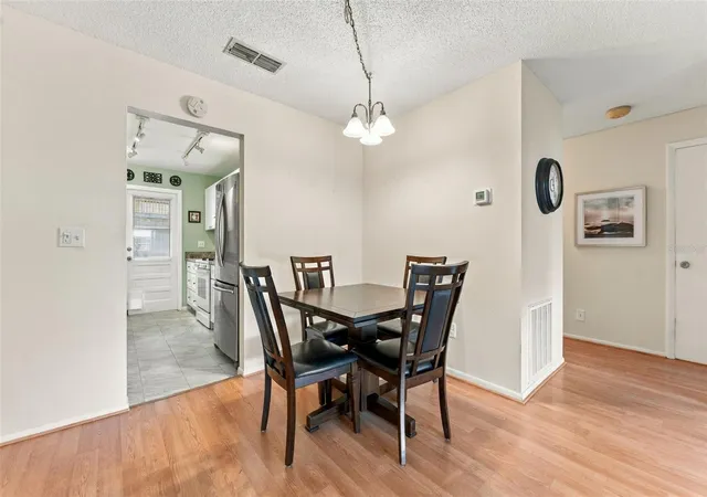 Listing Photo 5 - Condo for sale in building located at 5971St Ter Park Dr N, St. Petersburg, FL 33709 - Unit #108