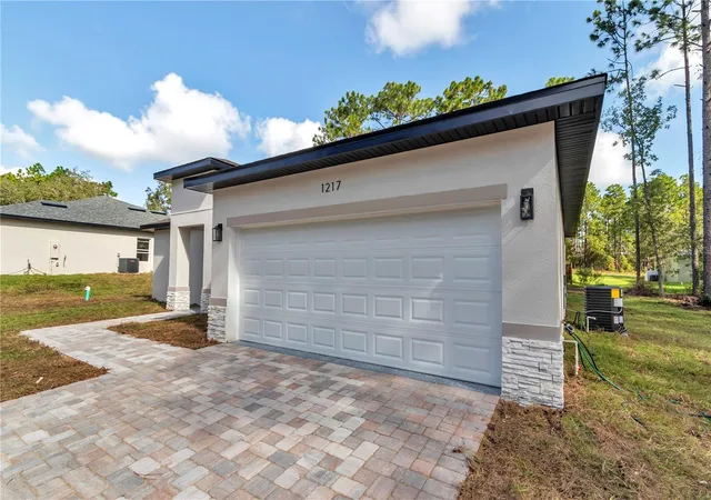 Photo 3 of Single family home for sale at 1217 W Fan Dr, Citrus Springs, FL 34434 | MLS# O6444671 | Listing updated on 2026-09-25