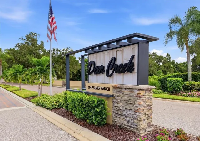 Photo 3 of Single family home for sale at 4620 Deer Trl Blvd, Sarasota, FL 34238 | MLS# A4707355 | Listing updated on 2026-10-06