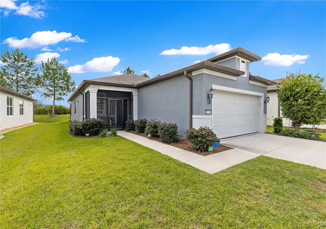 Photo 2 of Single family home for sale at 5870 Sw 93rd Circle, Ocala, FL 34481 | MLS# OM732867 | Listing updated on 2026-09-25