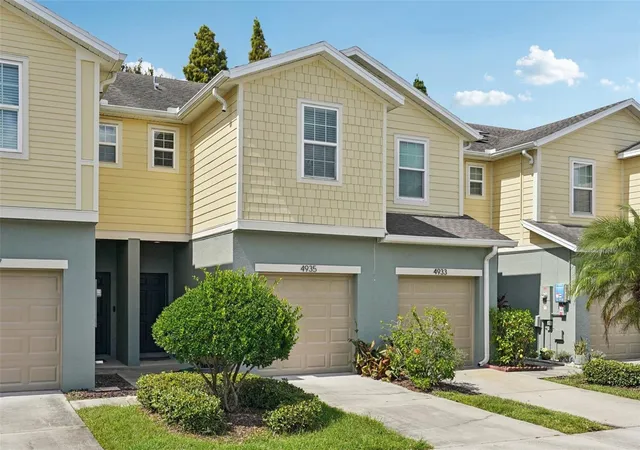 Photo 3 of Townhouse for sale at 4935 White Sanderling Ct, Tampa, FL 33619 | MLS# TB8552017 | Listing updated on 2026-09-25