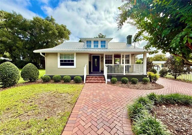 Photo 4 of Single family home for sale at 14058 11th Street, Dade City, FL 33525 | MLS# TB8552019 | Listing updated on 2026-09-26