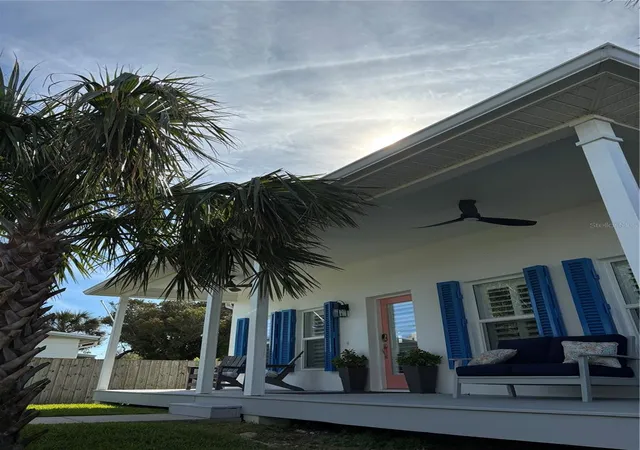 Photo 2 of Single family home for sale at 2004 S Atlantic Ave, New Smyrna Beach, FL 32169 | MLS# O6444679 | Listing updated on 2026-09-30