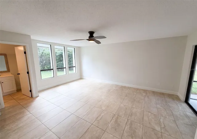 Photo 3 of Single family home for sale at 9805 Heaton Ct, Orlando, FL 32817 | MLS# O6444680 | Listing updated on 2026-09-25