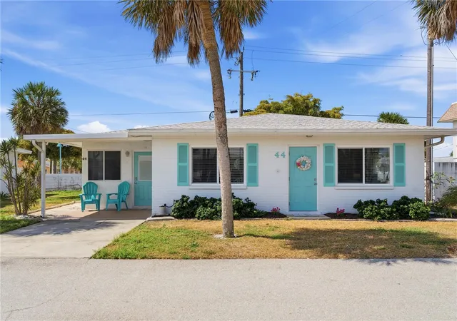 Photo 1 of Single family home for sale at 1977 Beach Rd #44, Englewood, FL 34223 | MLS# A4707362 | Listing updated on 2026-10-08