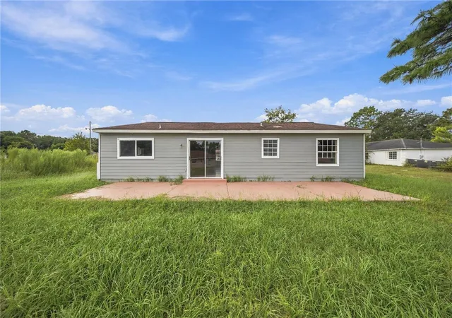 Photo 3 of Single family home for sale at 24 Cedar Ter, Ocala, FL 34472 | MLS# OM732869 | Listing updated on 2026-09-26