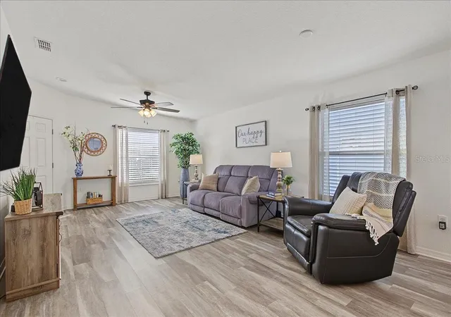 Photo 4 of Single family home for sale at 2760 Hudson St, Lakeland, FL 33810 | MLS# TB8552025 | Listing updated on 2026-10-07