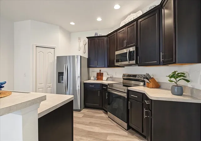 Photo 3 of Single family home for sale at 2760 Hudson St, Lakeland, FL 33810 | MLS# TB8552025 | Listing updated on 2026-10-07