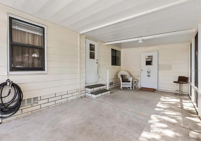 Photo 3 of Sale Pending at 1019 Ann Ave, Lady Lake, FL 32159 | MLS# G5118249 | Listing updated on 2026-10-05