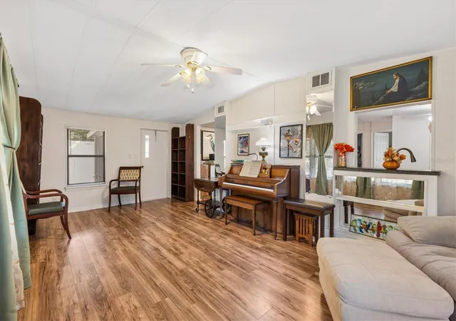 Photo 4 of Sale Pending at 1019 Ann Ave, Lady Lake, FL 32159 | MLS# G5118249 | Listing updated on 2026-10-05