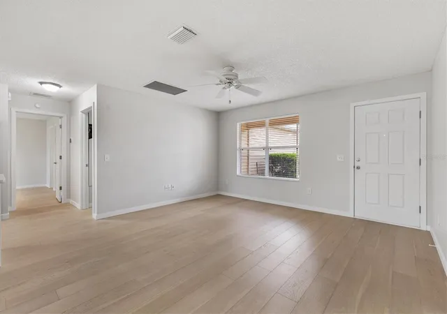 Photo 3 of Single family home for sale at 9595 SE 171st Argyll St, The Villages, FL 32162 | MLS# G5118250 | Listing updated on 2026-10-23