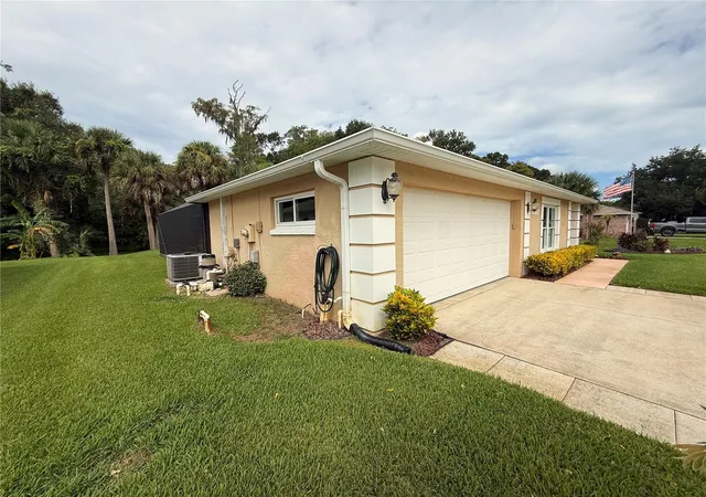 Photo 2 of Single family home for sale at 3777 Grv View Ln, Port Orange, FL 32129 | MLS# NS1089340 | Listing updated on 2026-10-07
