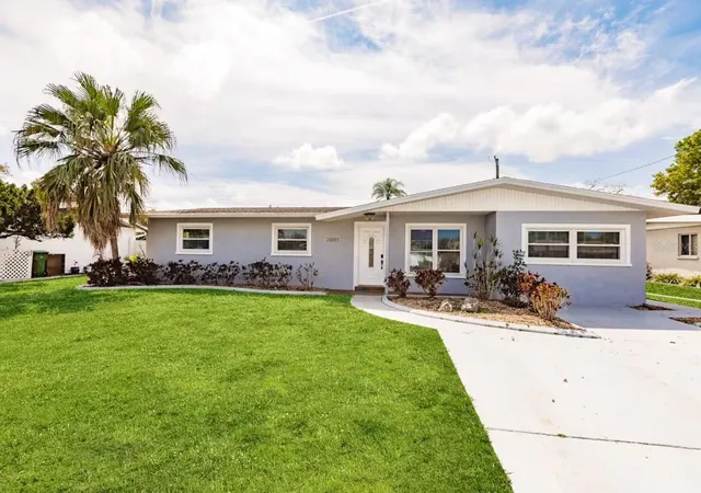 Single family home for sale at 2801 23rd Avenue W, BRADENTON, FL 34205 | MLS# A4707369