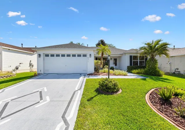 Photo 2 of Single family home for sale at 971 Kingmont Ter, The Villages, FL 32162 | MLS# G5118251 | Listing updated on 2026-10-06